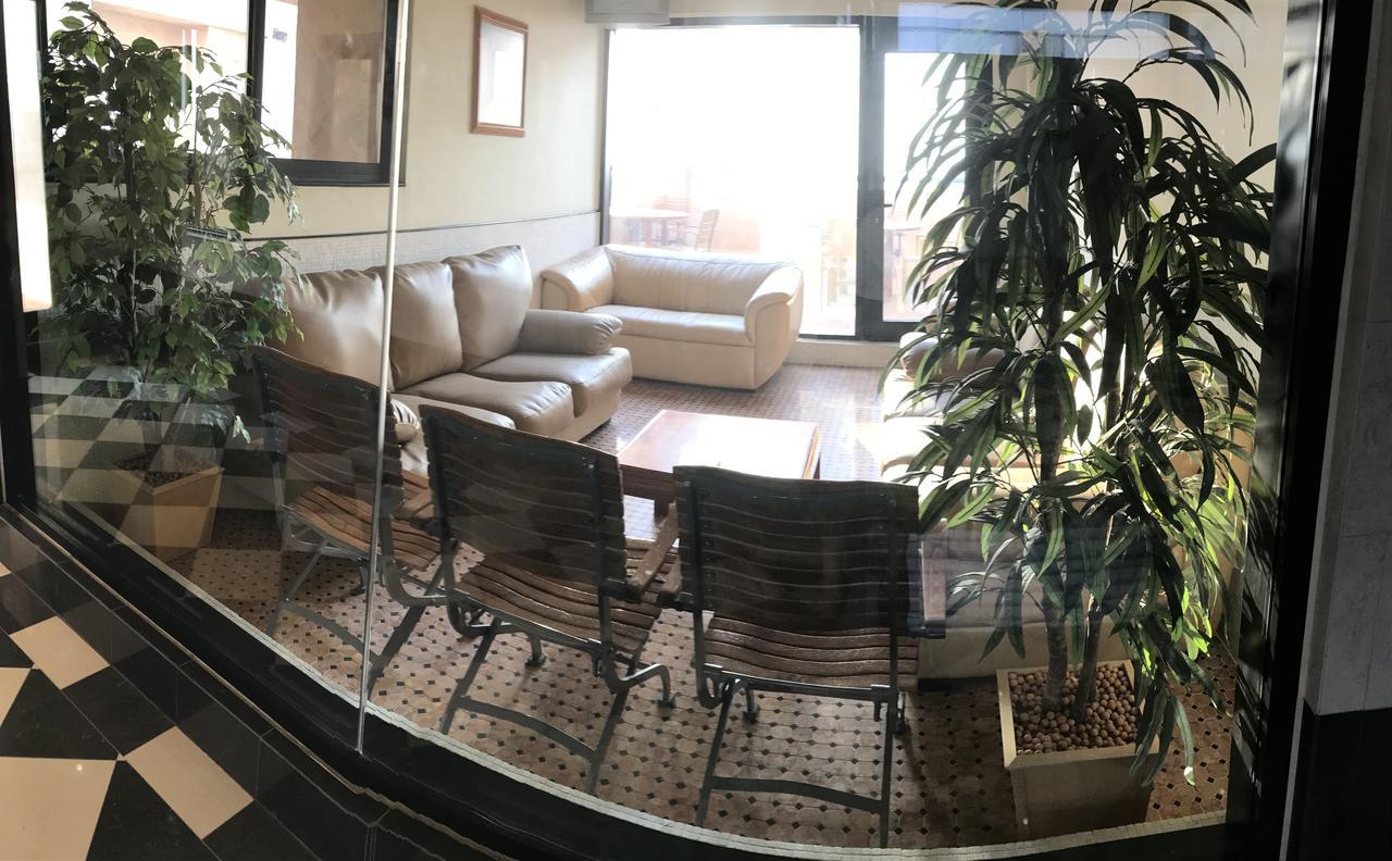 Elite Tower Apartment Sanabis Exterior photo
